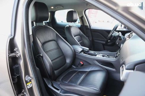Jaguar F-Pace 2016 - фото 12