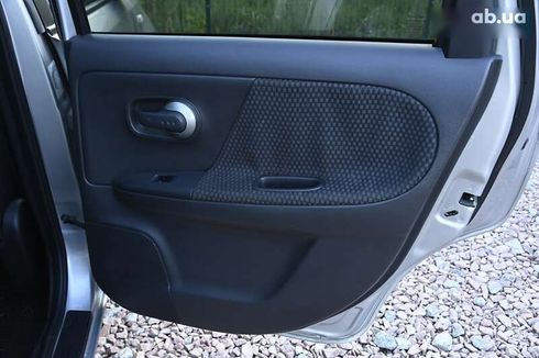 Nissan Note 2006 - фото 21