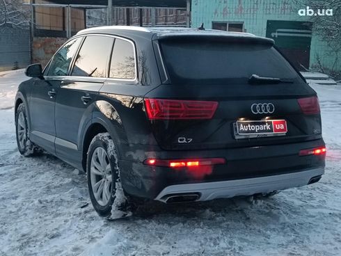 Audi Q7 2018 черный - фото 9