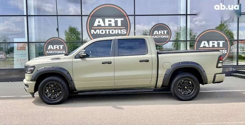 Dodge Ram 2018 - фото 11
