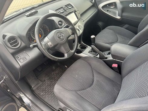 Toyota RAV4 2008 - фото 13