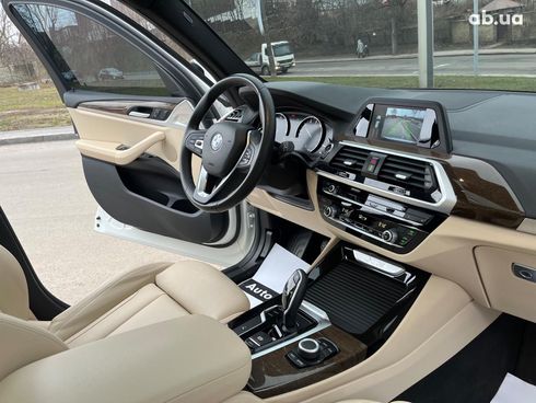 BMW X3 2018 белый - фото 52