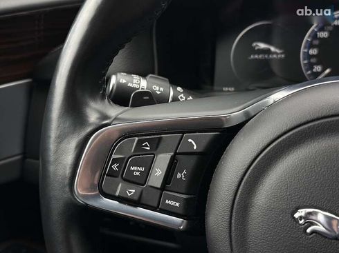 Jaguar XF 2016 - фото 24