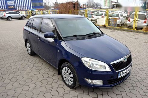 Skoda Fabia 2011 - фото 3