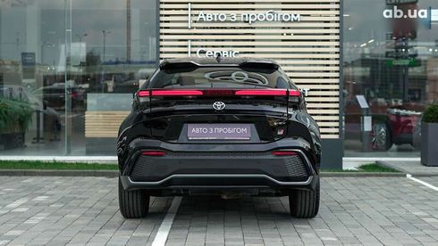 Toyota C-HR 2023 - фото 2