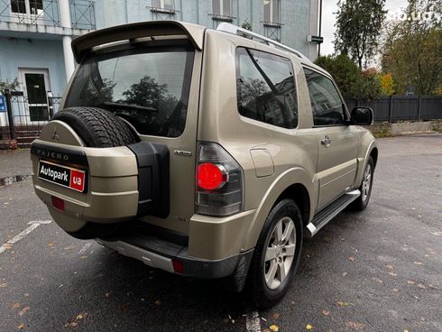 Mitsubishi Pajero 2007 бежевый - фото 6