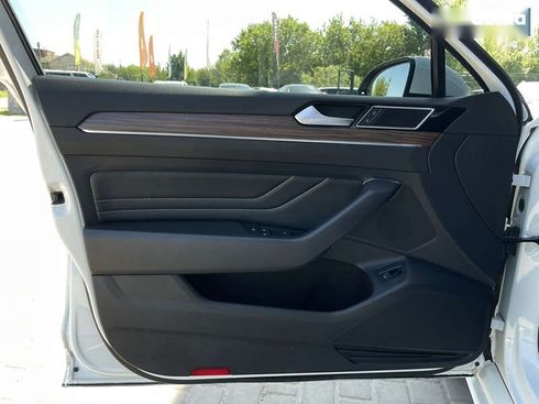 Volkswagen Passat 2021 - фото 24