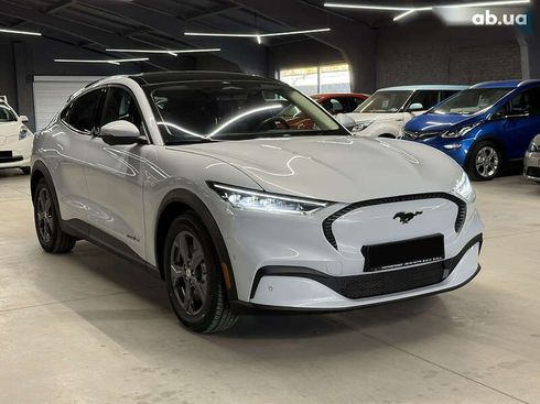 Ford Mustang Mach-E 2021 - фото 10