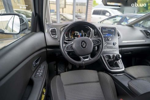 Renault Scenic 2017 - фото 20