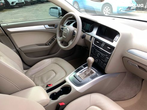 Audi A4 2012 серый - фото 26