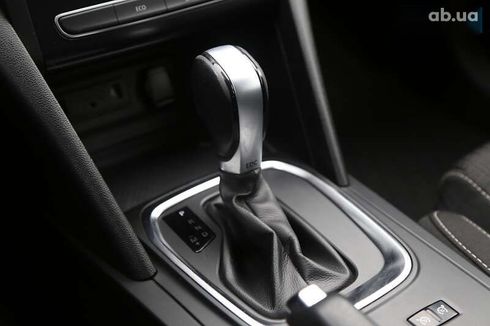 Renault Megane 2017 - фото 20