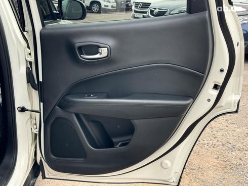 Jeep Compass 2019 белый - фото 20