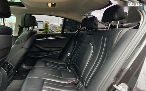 BMW 5 серия 2017 - фото 11