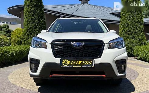 Subaru Forester 2018 - фото 2