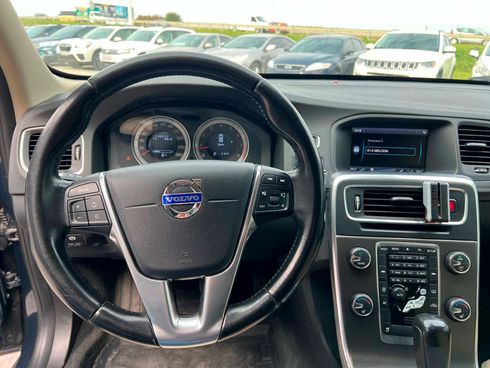 Volvo S60 2012 синий - фото 21