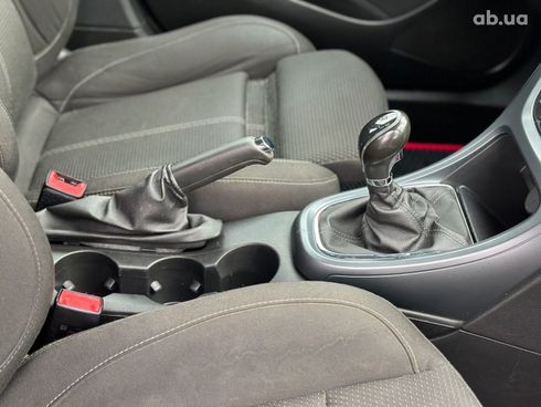 Opel Astra 2013 белый - фото 43