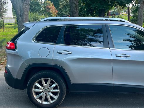 Jeep Cherokee 2015 серый - фото 6
