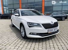 Продаж вживаних Skoda Superb 2019 року у Львові - купити на Автобазарі