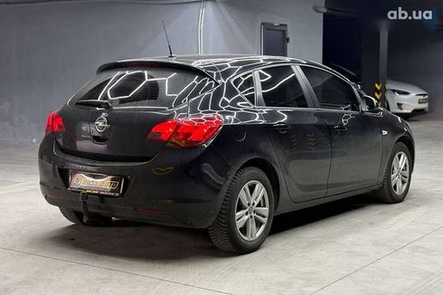 Opel Astra 2010 - фото 6
