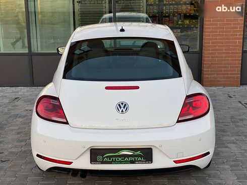 Volkswagen Beetle 2017 - фото 13