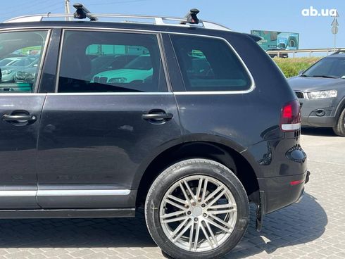 Volkswagen Touareg 2008 черный - фото 5