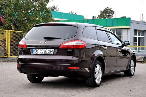 Ford Mondeo 2010 - фото 30