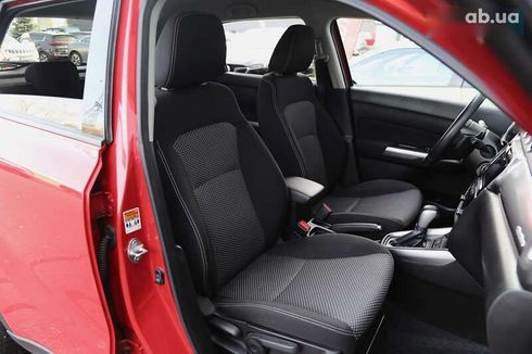 Suzuki Vitara 2021 - фото 12