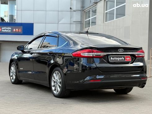 Ford Fusion 2017 черный - фото 15