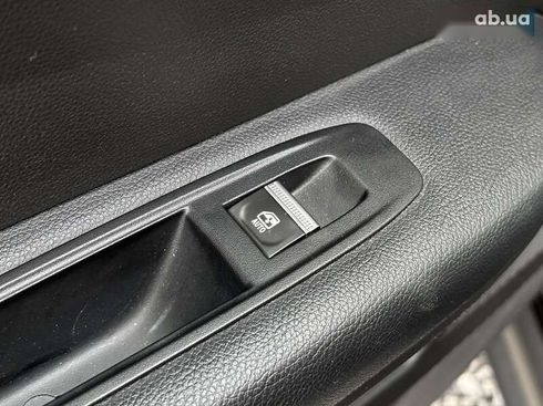 Renault Megane 2022 - фото 16