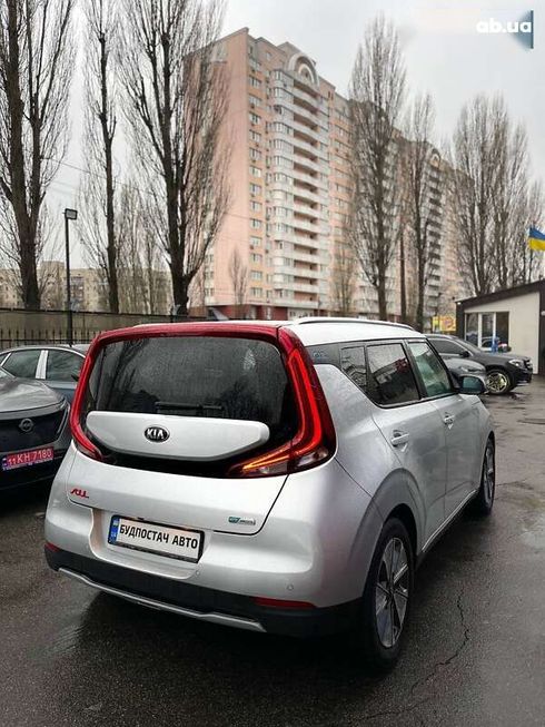 Kia Soul EV 2020 - фото 14