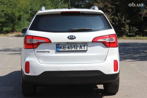 Kia Sorento 2013 - фото 16