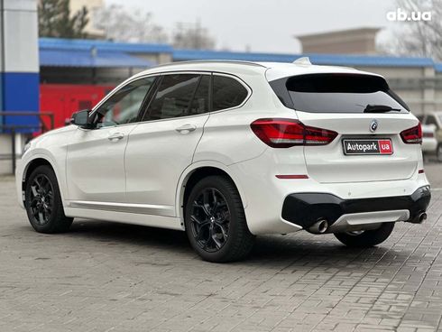 BMW X1 2021 белый - фото 12