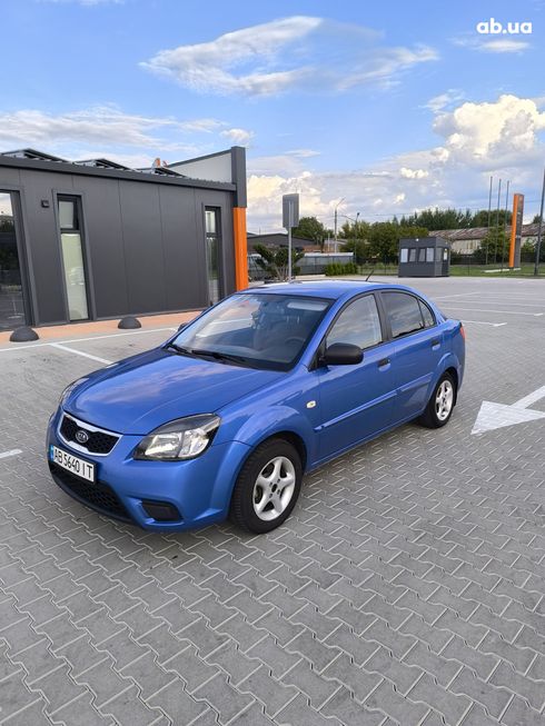 Kia Rio 2011 синий - фото 11
