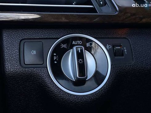 Mercedes-Benz E-Класс 2012 - фото 29