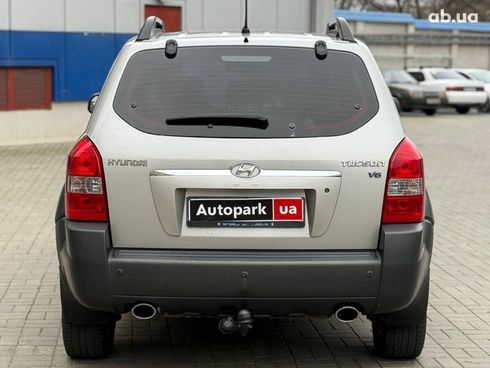 Hyundai Tucson 2008 серый - фото 8