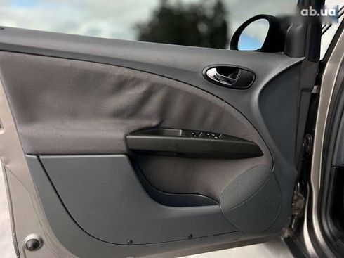 SEAT Toledo 2006 - фото 12