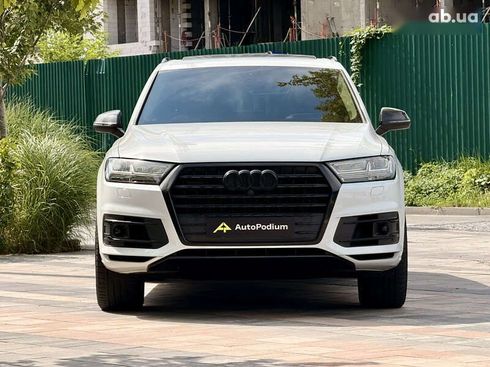 Audi Q7 2018 - фото 2