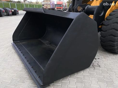 JCB 437 HT T4 2015 - фото 13