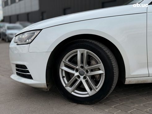 Audi A4 2016 белый - фото 4