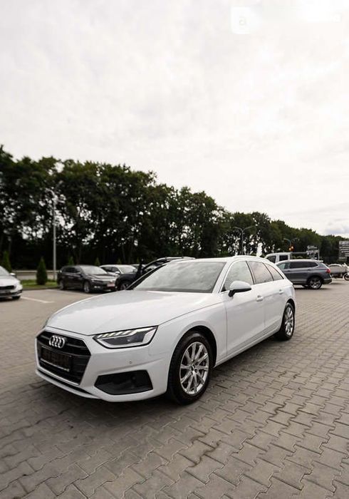 Audi A4 2019 - фото 10