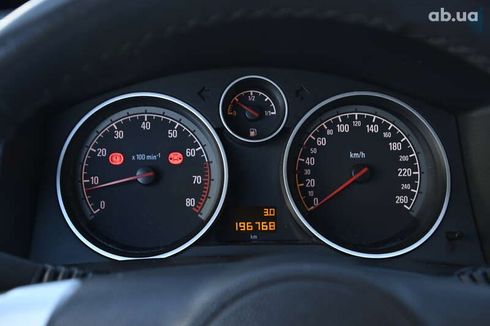 Opel Astra 2009 - фото 16