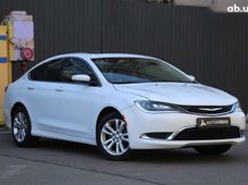 Продаж вживаних Chrysler 200 2015 року в Києві - купити на Автобазарі