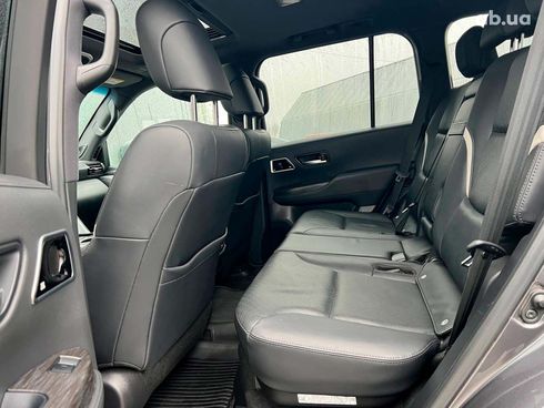 Toyota Land Cruiser 2022 серый - фото 45
