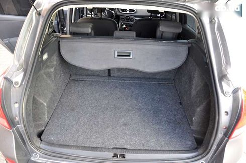 Renault Clio 2011 - фото 20