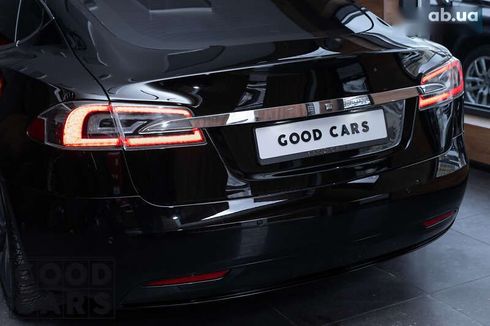 Tesla Model S 2019 - фото 22