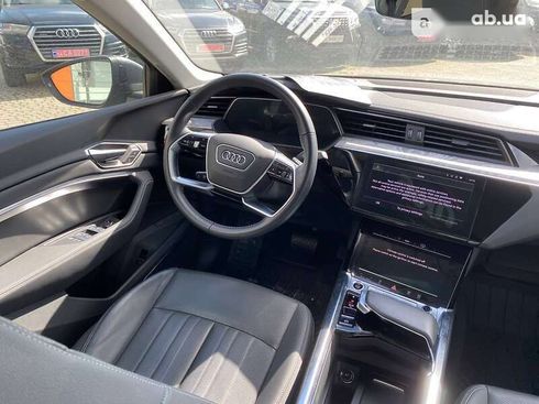 Audi E-Tron 2020 - фото 10