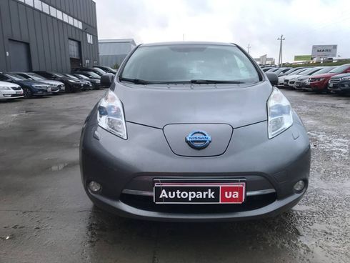 Nissan Leaf 2015 серый - фото 2