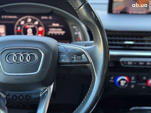 Audi Q7 2019 - фото 27