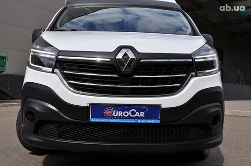 Renault Trafic 2021 - фото 13