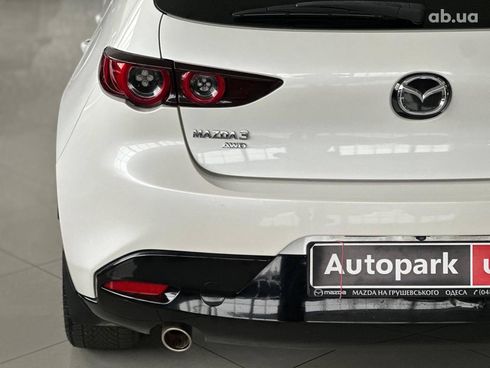 Mazda 3 2019 белый - фото 8